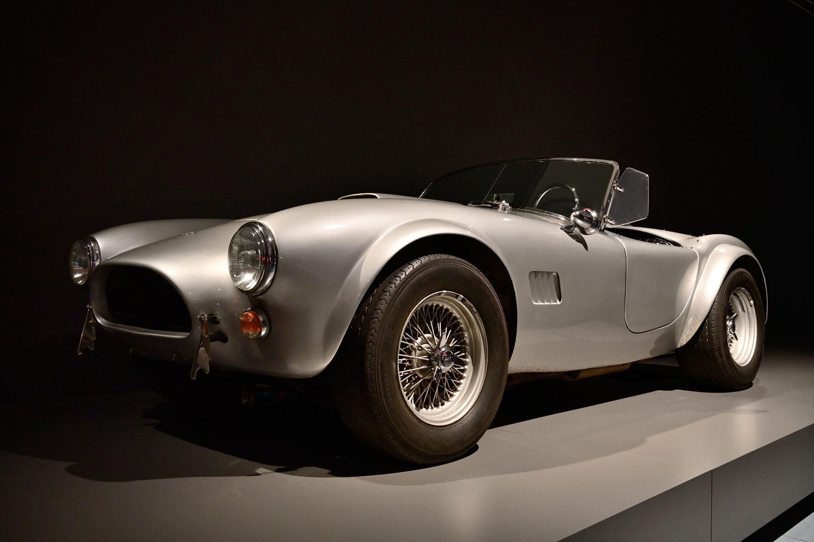 AC Shelby Cobra 289_02